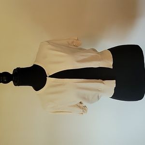 Nicole Miller short sleeve,  cream one button crop sweater in size Large.
